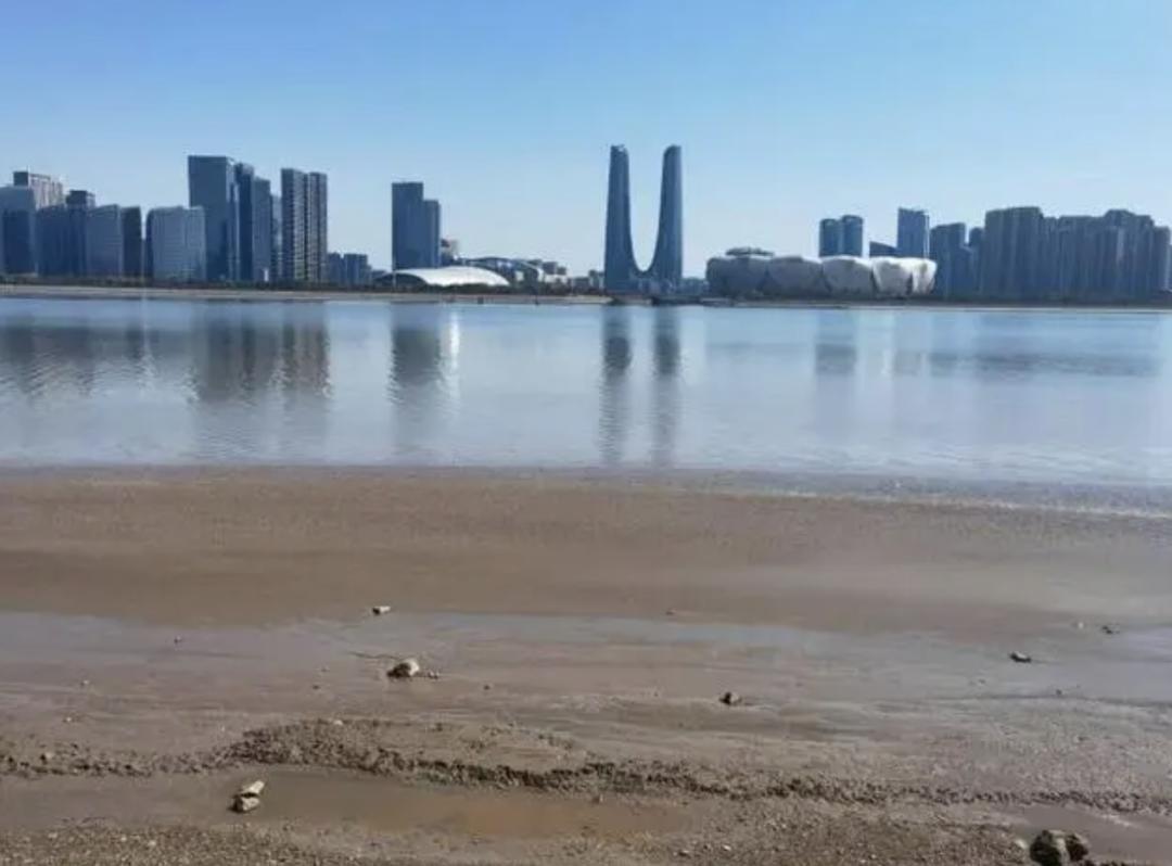 杭州等地遭遇重旱，挑战与应对策略